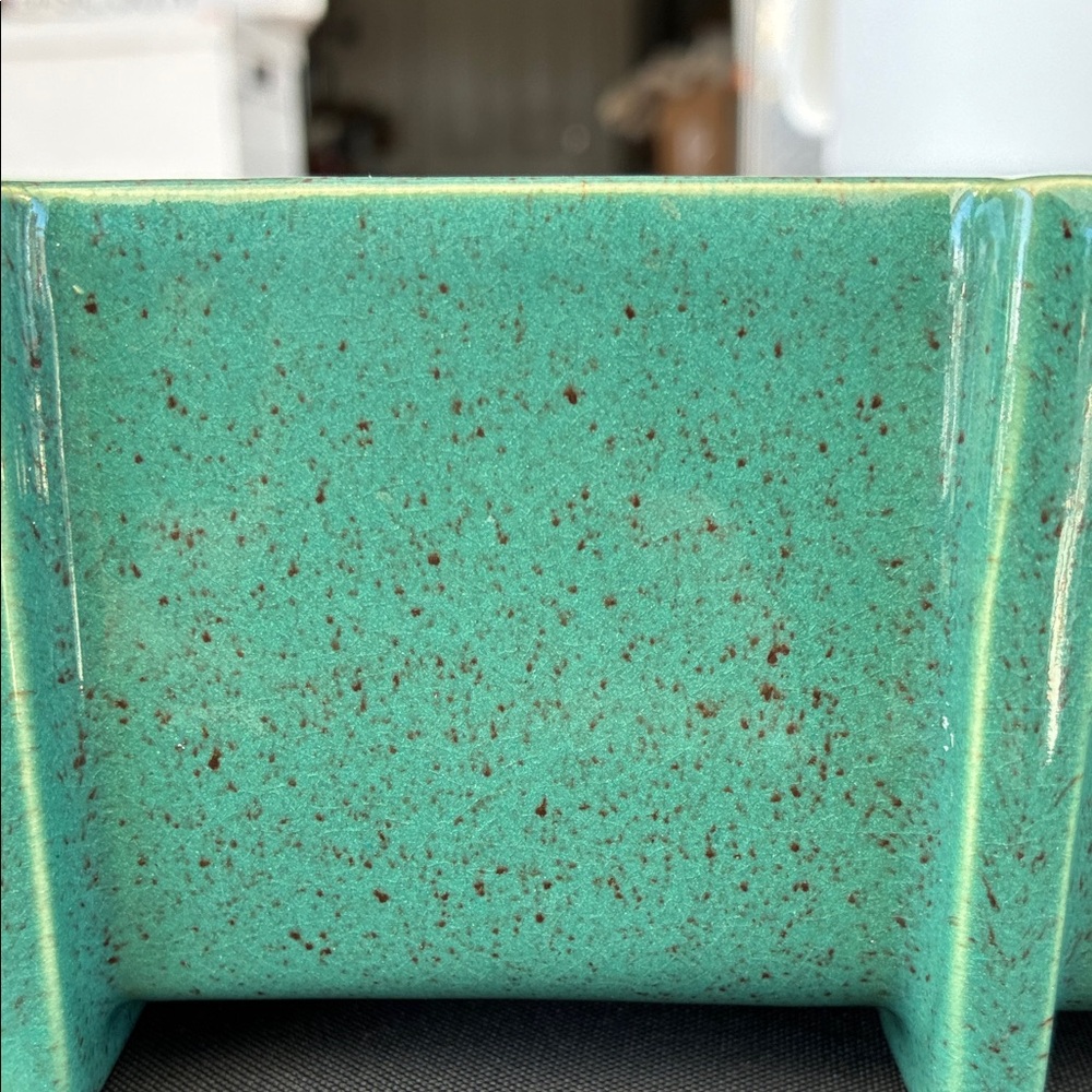 Pfaltzgraff USA F-162 Vintage Green Planter | Mid-Century Pottery - Picture 9 of 9
